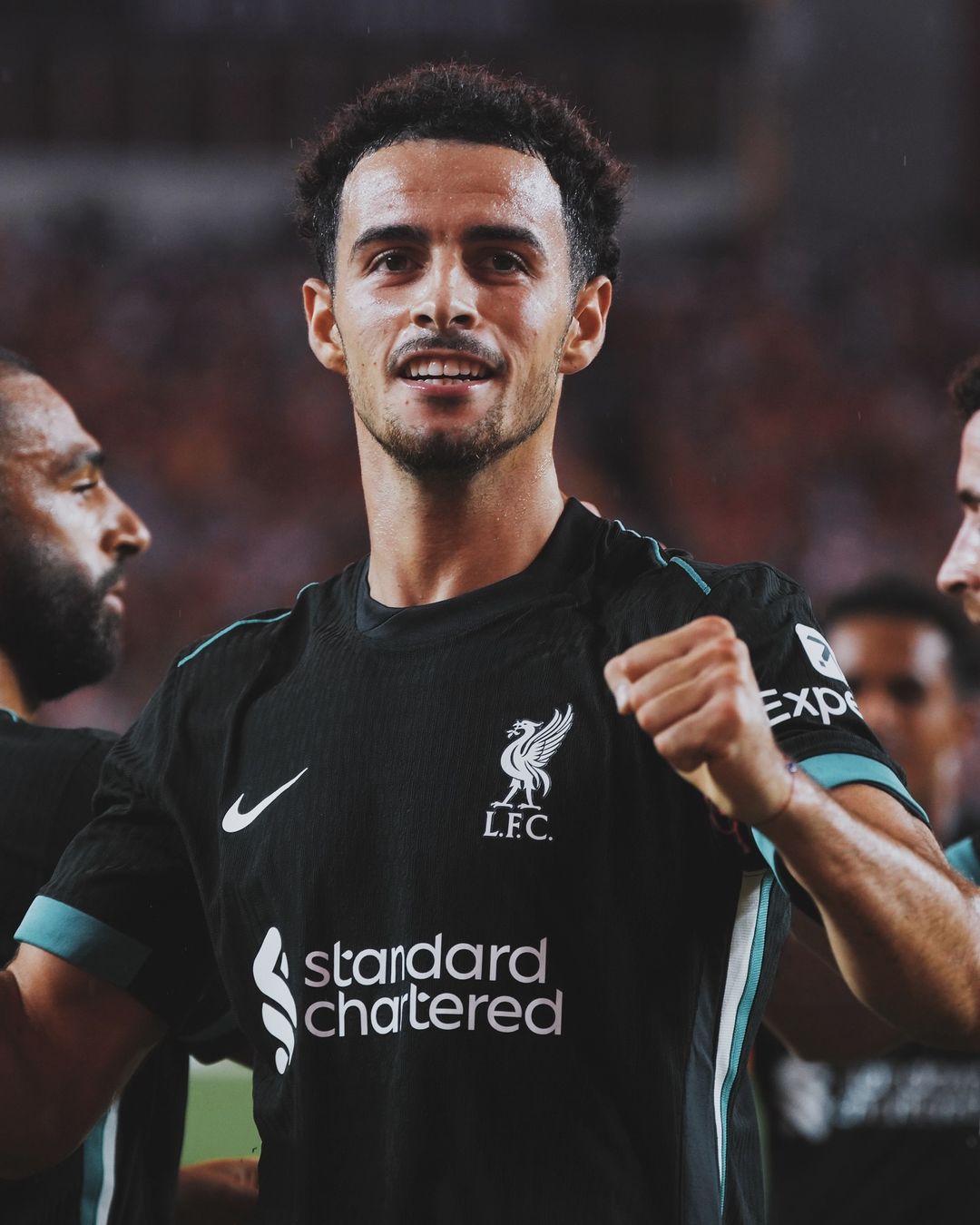 Liverpool Away 24/25 (ON-HAND)