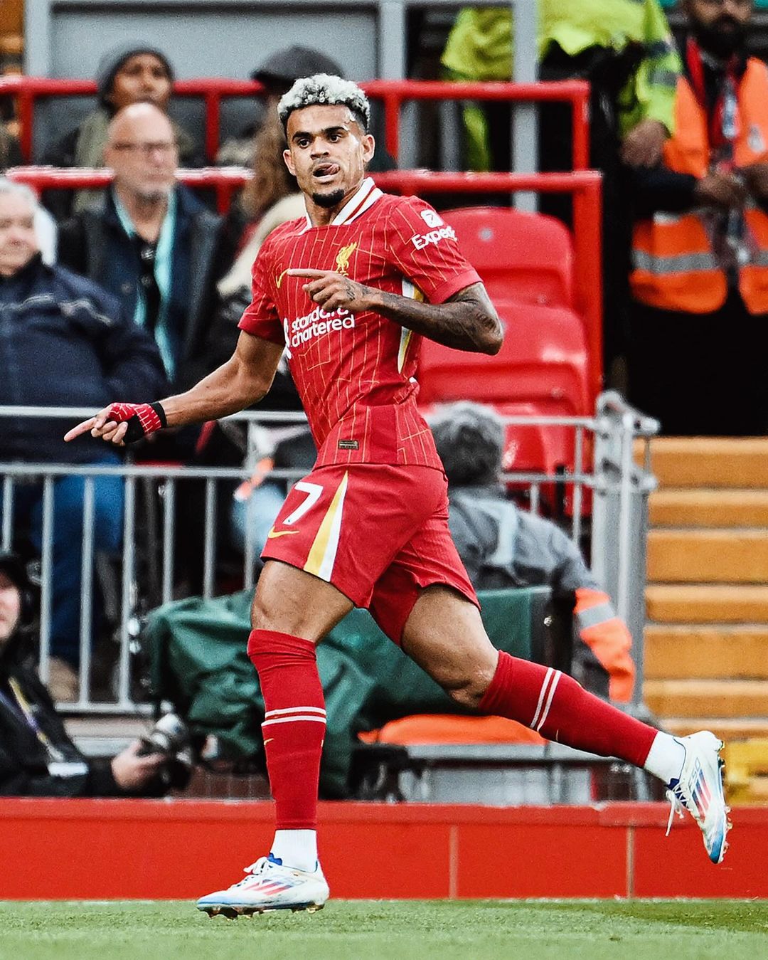 Liverpool Home 24/25 (Player's Version)