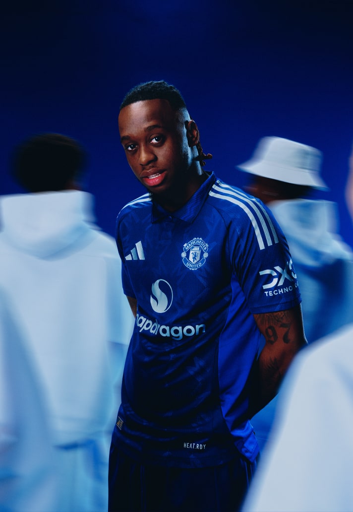 Manchester United Away 24/25 (ON-HAND)