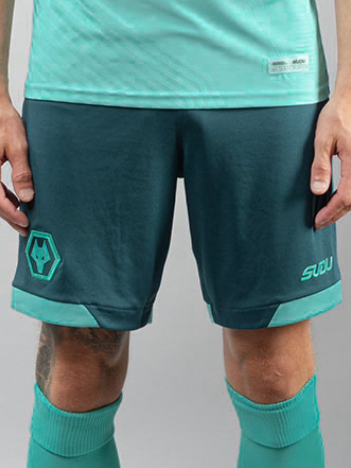 25-26 Wolves Away Short - Adult