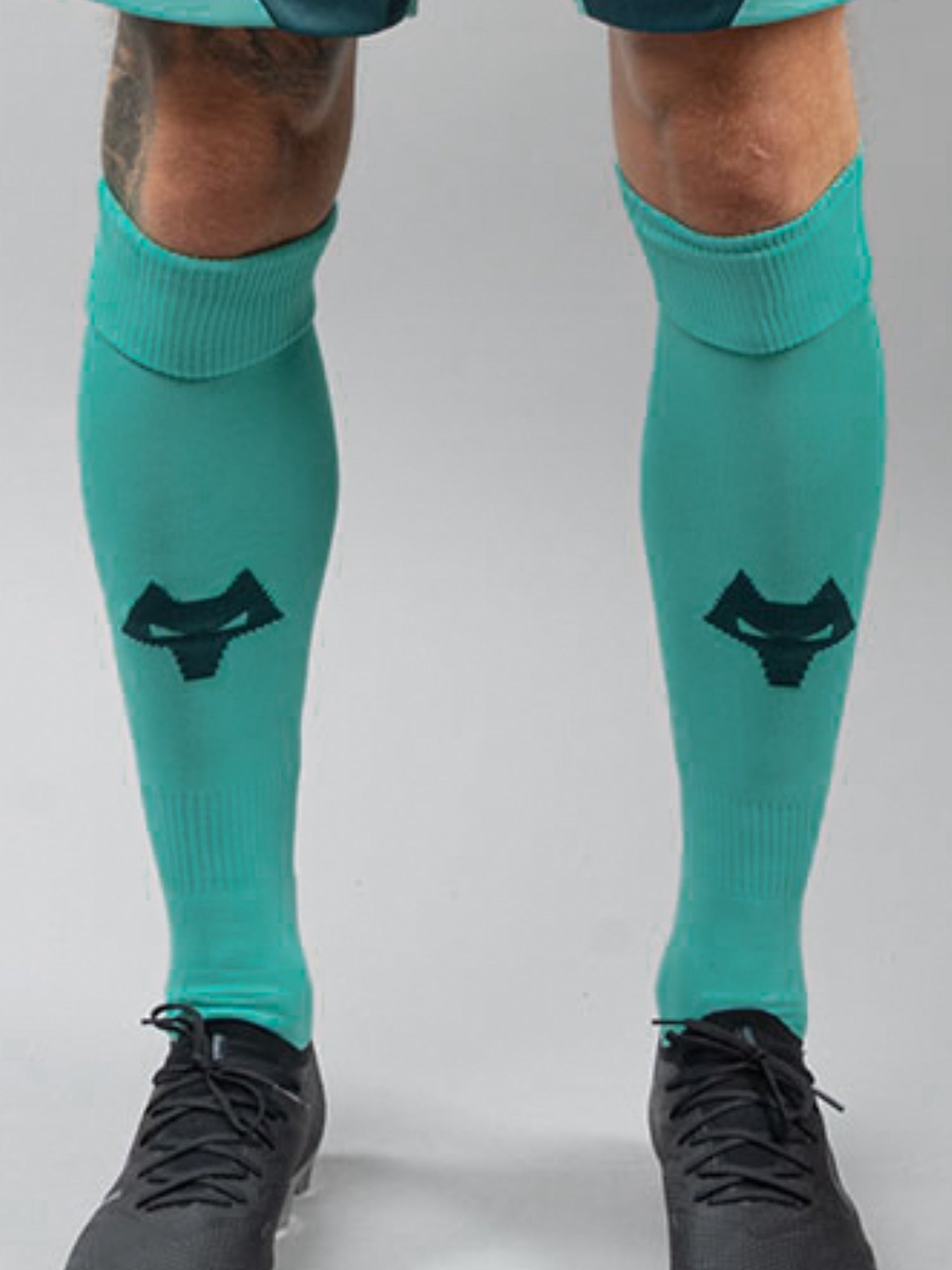 25-26 Wolves Away Sock - Adult